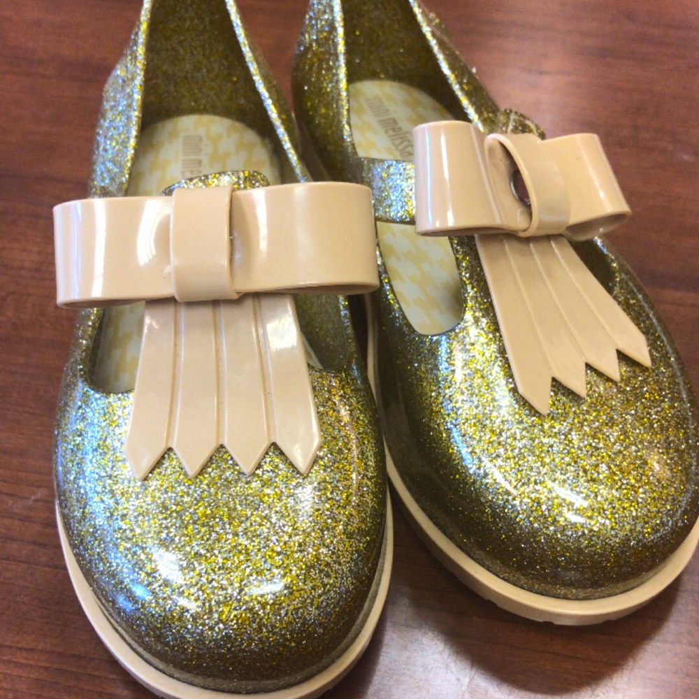Mini Melissa - Size 12 Worn once!